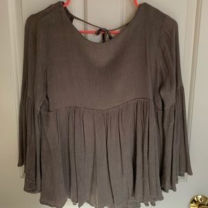 Flowy green long sleeve top